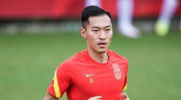 罗马联赛上一轮主场2-0击败那不勒斯，避免连败情况的出现，重返胜轨，士气得以提升。